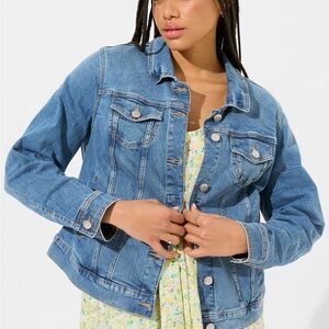 Torrid denim stretch vintage trucker jacket